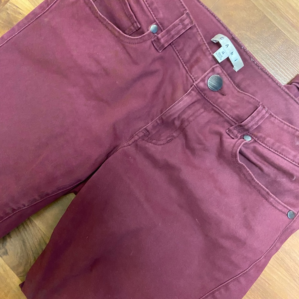 Maroon Cabi skinny jeans, size 4. Super stretchy